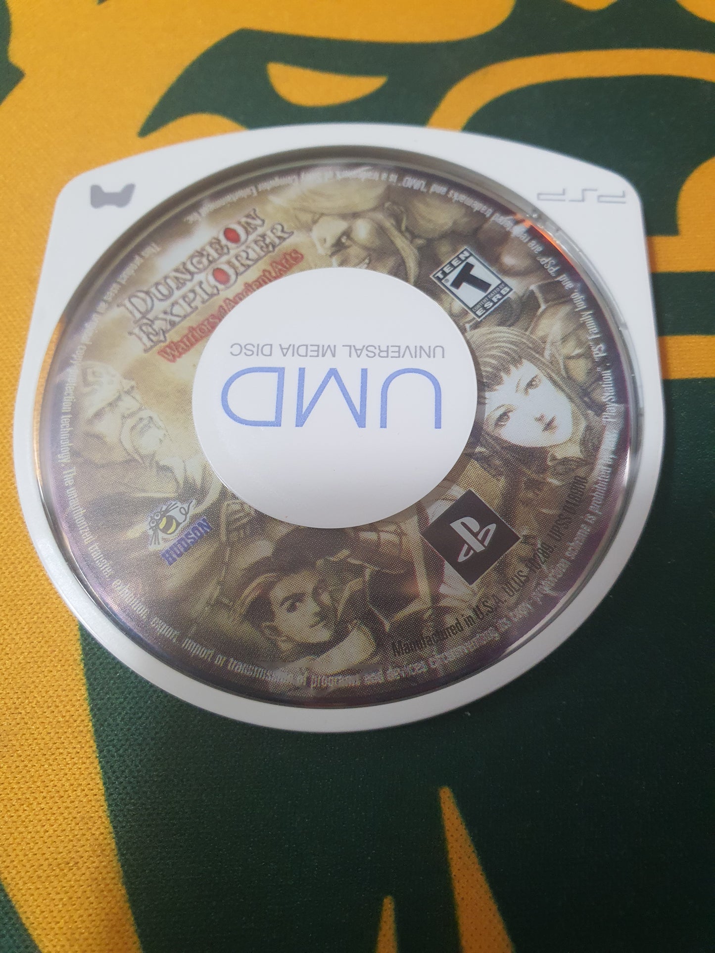 Dungeon Explorer: Warriors of Ancient Arts (Sony PSP) UMD Only Free Shipping
