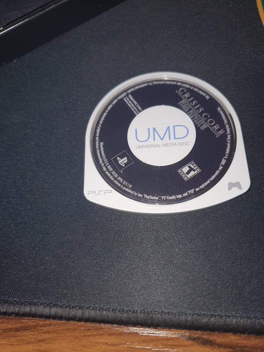 Crisis Core: Final Fantasy VII (Sony PSP, 2008) UMD Only Black Label Free Ship