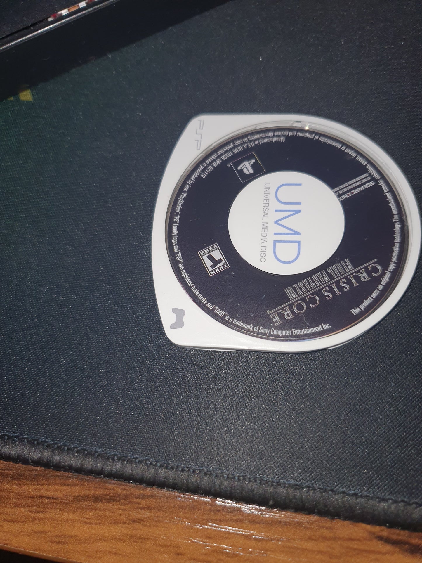 Crisis Core: Final Fantasy VII (Sony PSP, 2008) UMD Only Black Label Free Ship