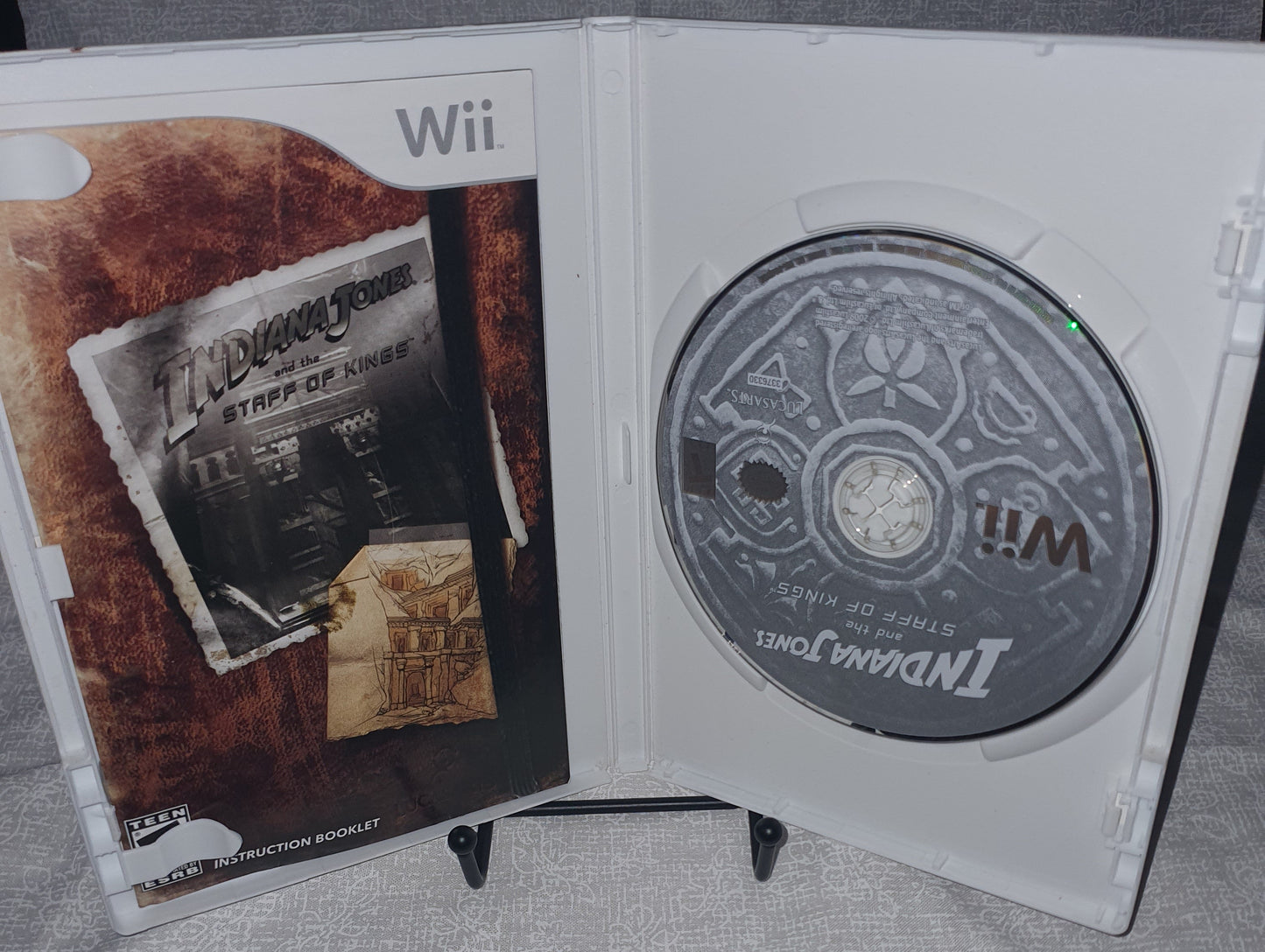 Indiana jones staff of kings Wii
