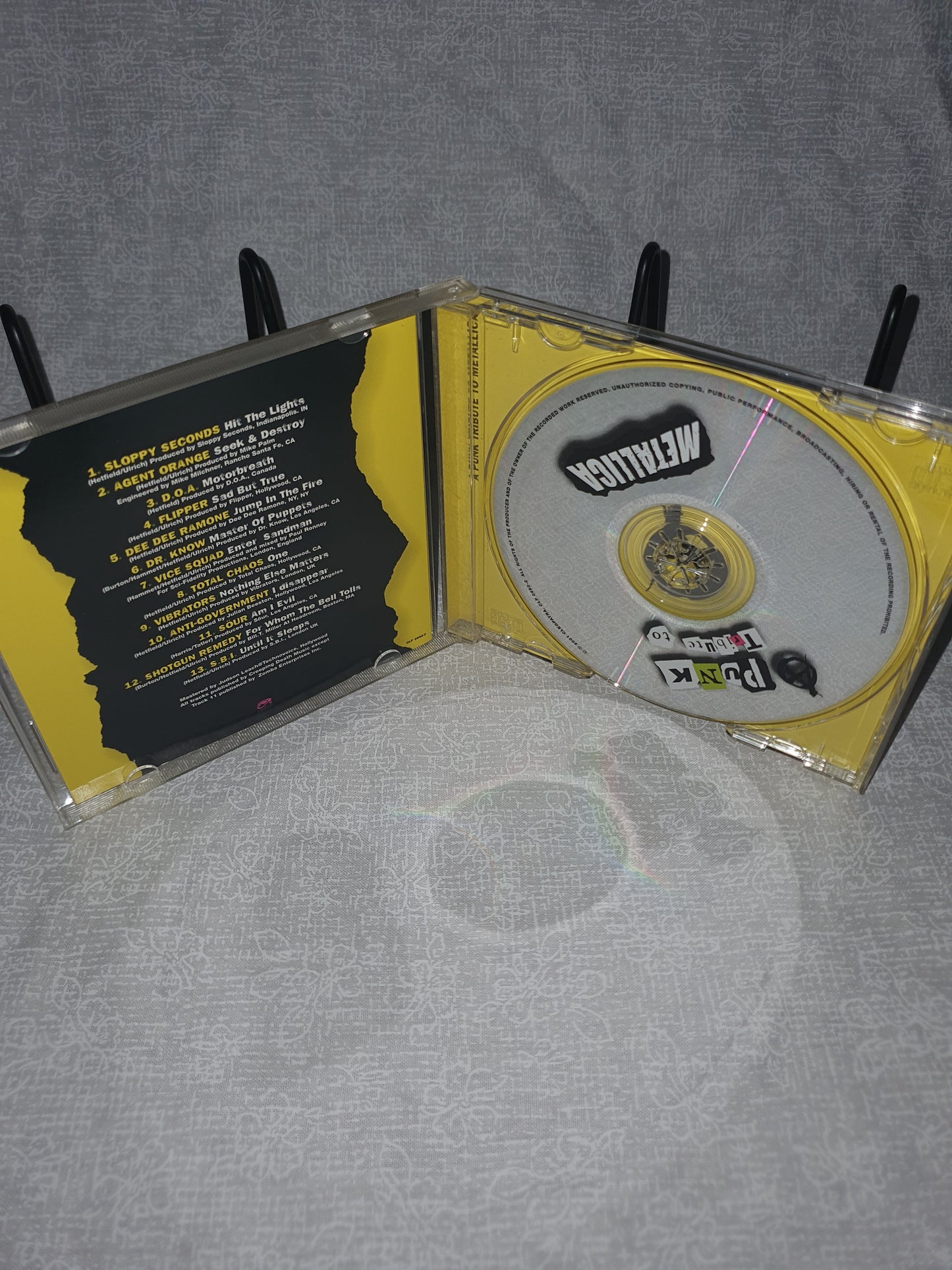 Punk Tribute to Metallica - Music CD - Various Artists - 2001-01-23 - Alliance