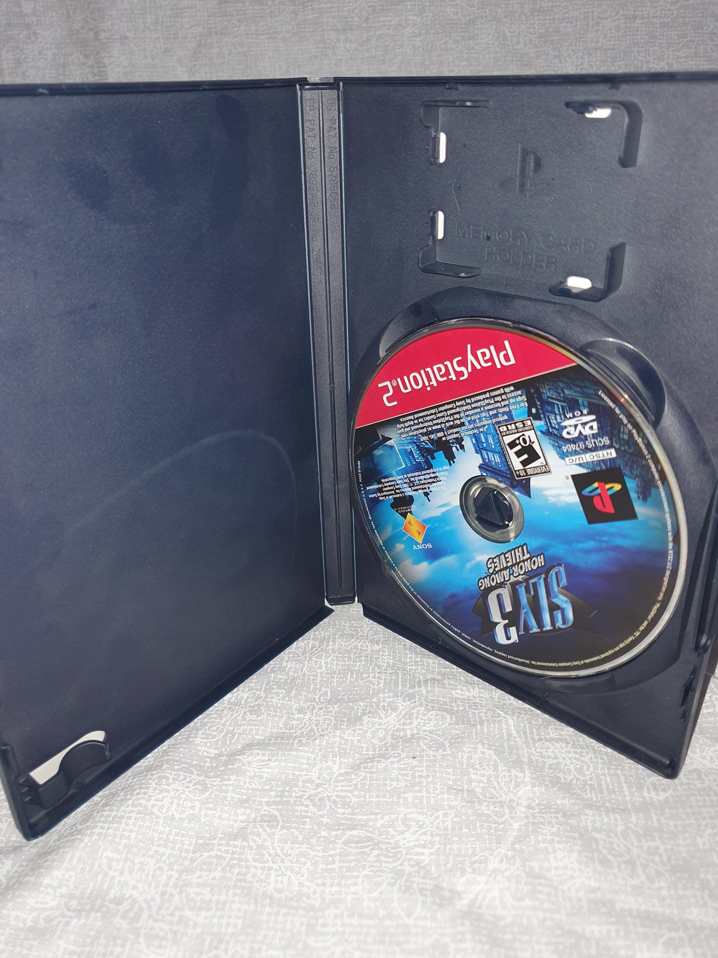 Sly 3: Honor Among Thieves (Sony PlayStation 2, 2005) Video Game Disc Near Mint
