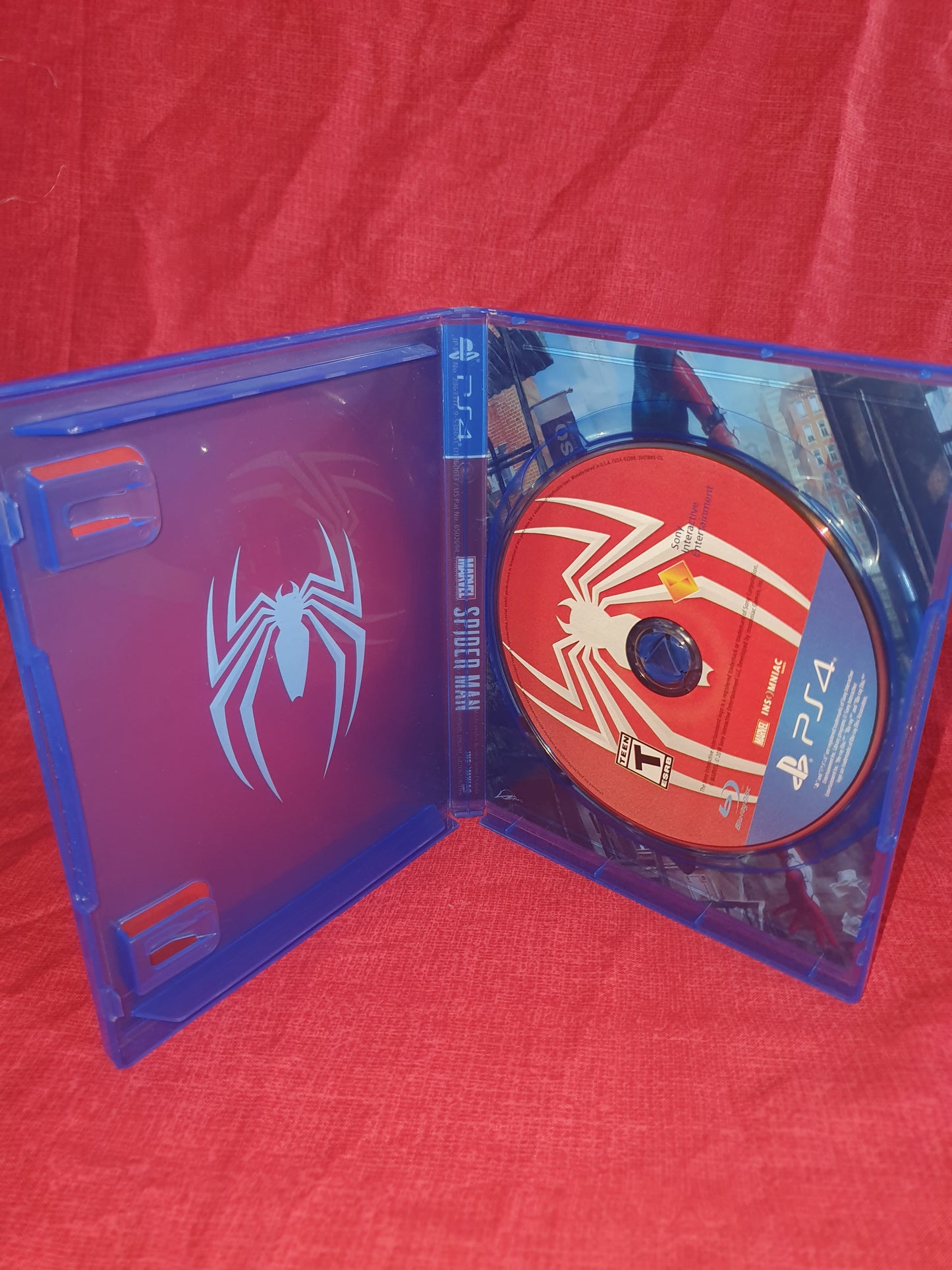 Marvel's Spider-Man (Sony PlayStation 4, 2018) Complete Video Game Near Mint