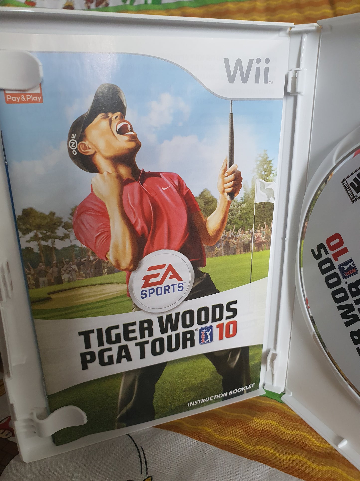 Tiger Woods PGA Tour 10 Bundle - Nintendo Wii - Motion Plus adapter - Near Mint