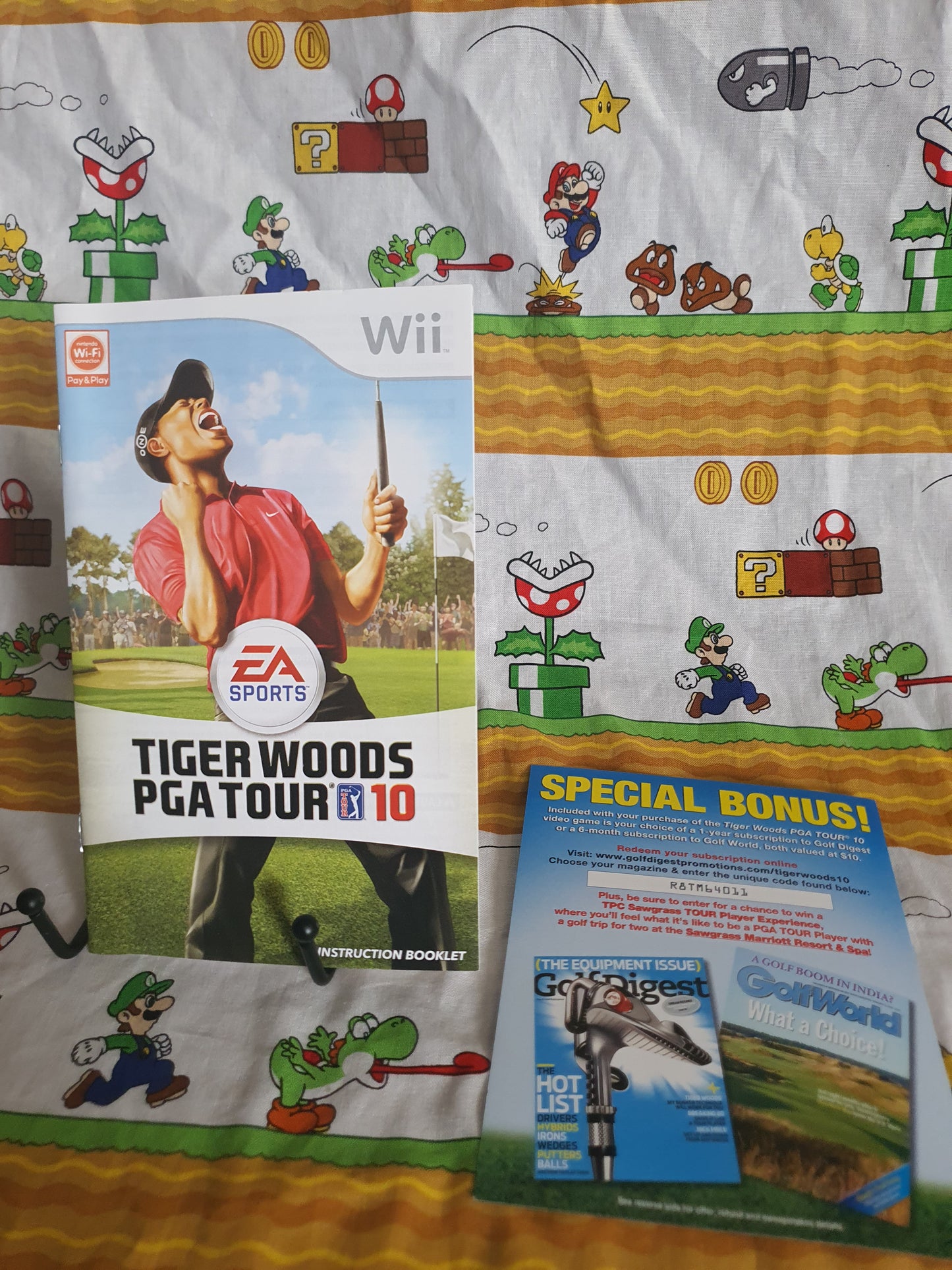 Tiger Woods PGA Tour 10 Bundle - Nintendo Wii - Motion Plus adapter - Near Mint