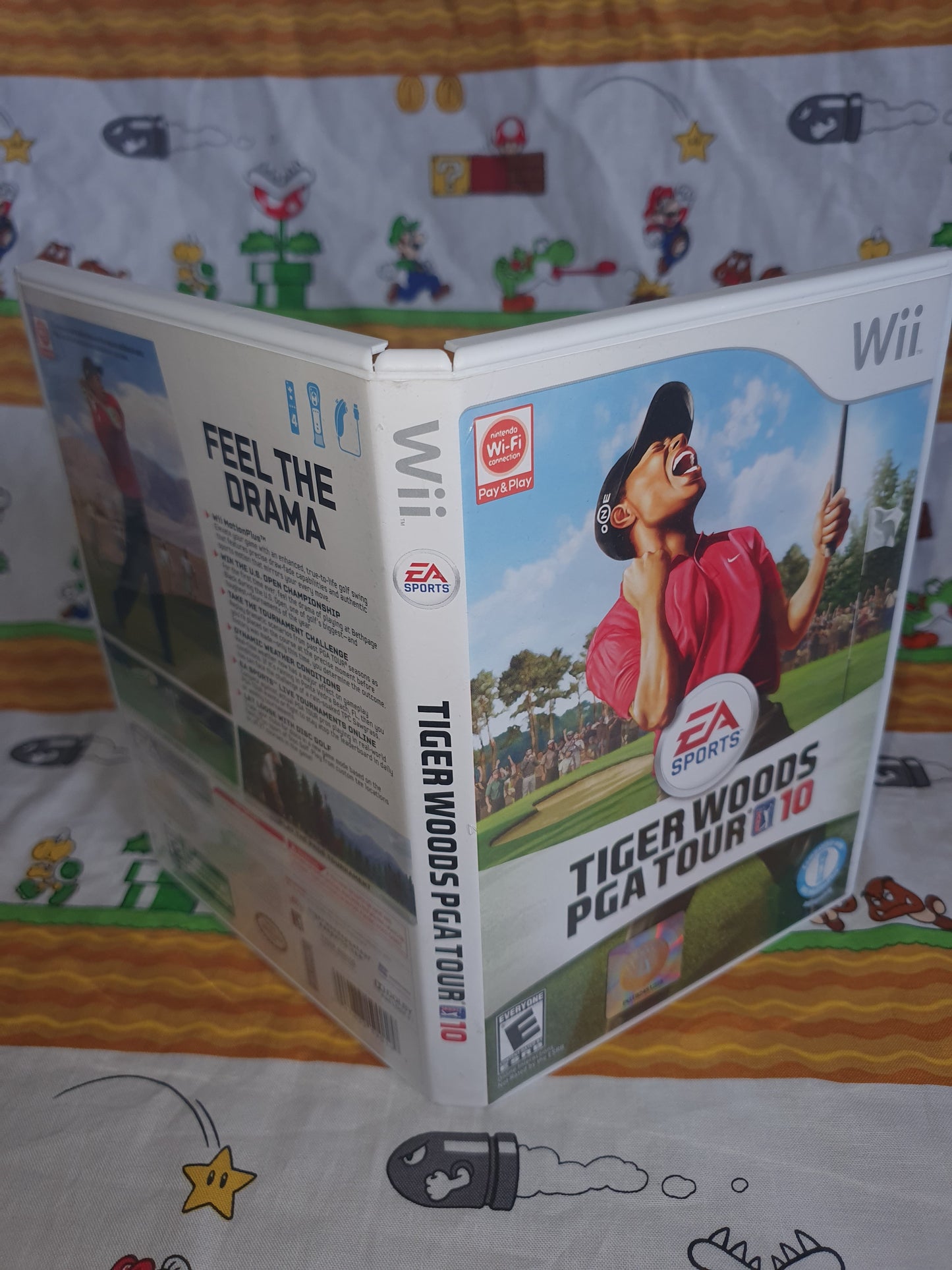 Tiger Woods PGA Tour 10 Bundle - Nintendo Wii - Motion Plus adapter - Near Mint