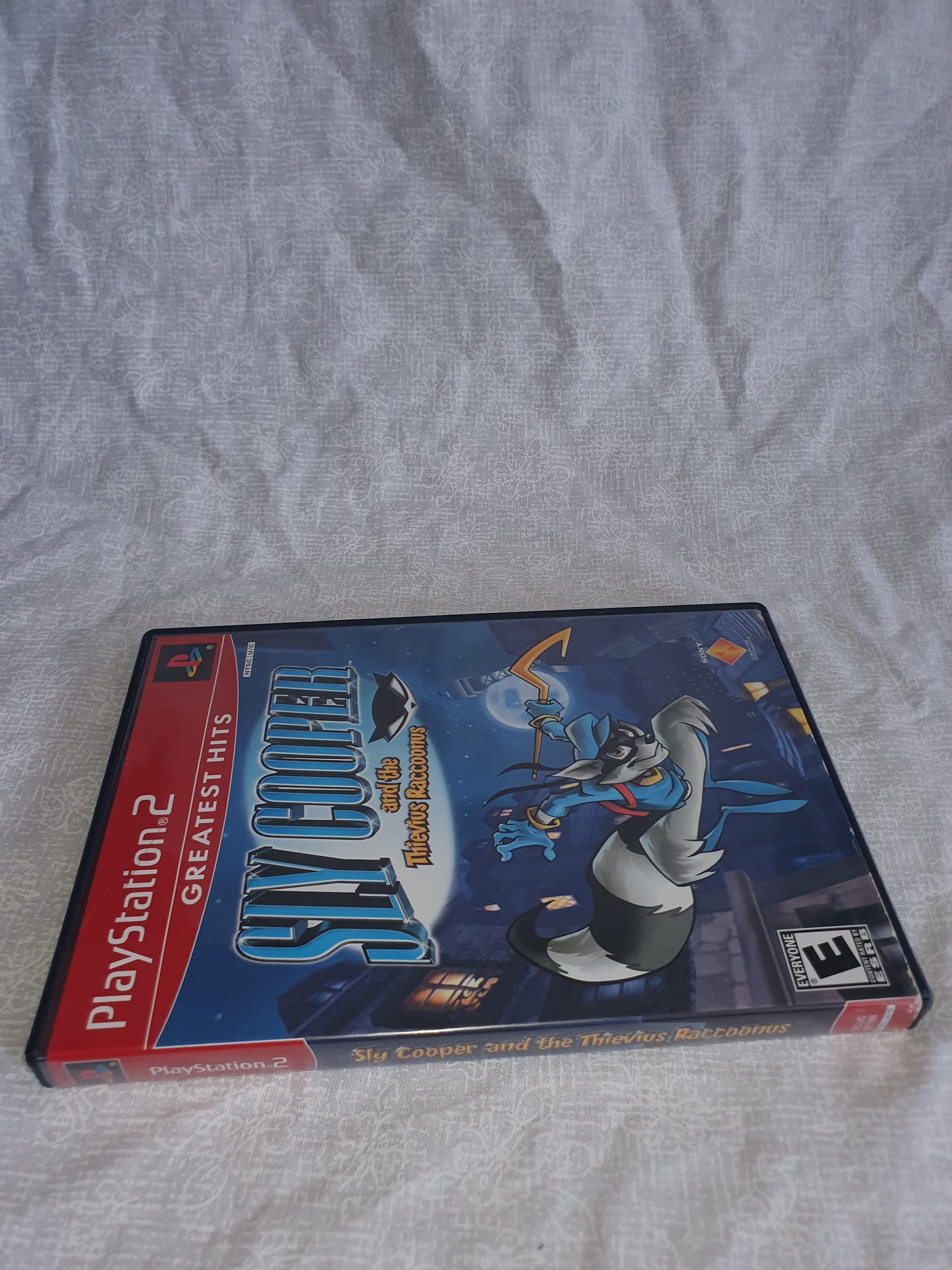 Sly Cooper And The Thievius Raccoonus (Sony PlayStation 2, 2003) Near Mint Clean