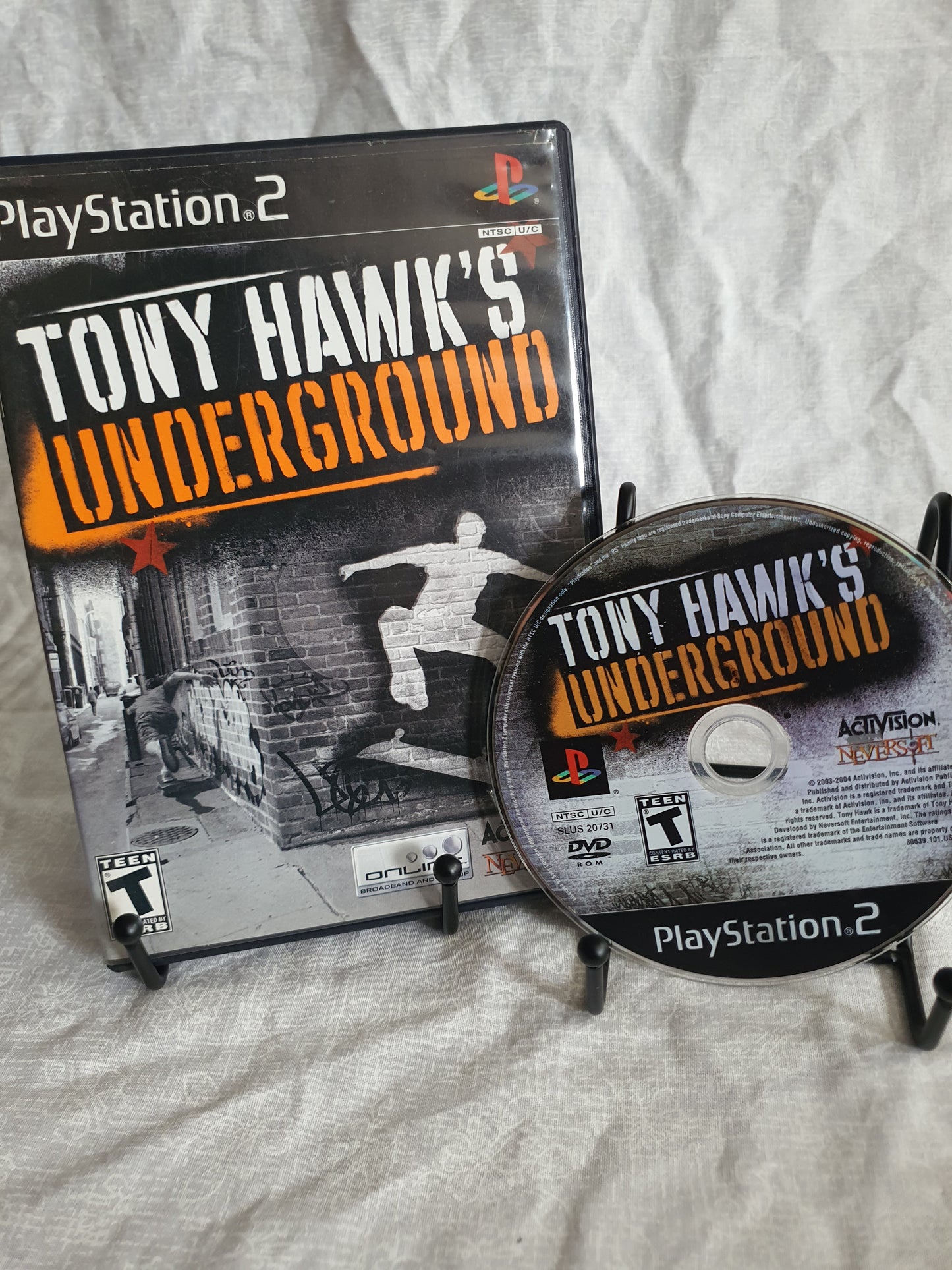 Tony Hawk's Underground Sony Playstation 2 PS2 Black Label Clean Video Game Disc