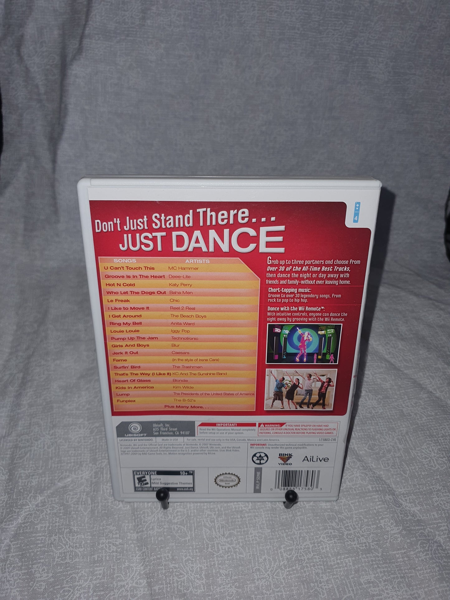 Just Dance (Nintendo Wii, 2009) Complete CIB Clean Videogame Disc Near Mint