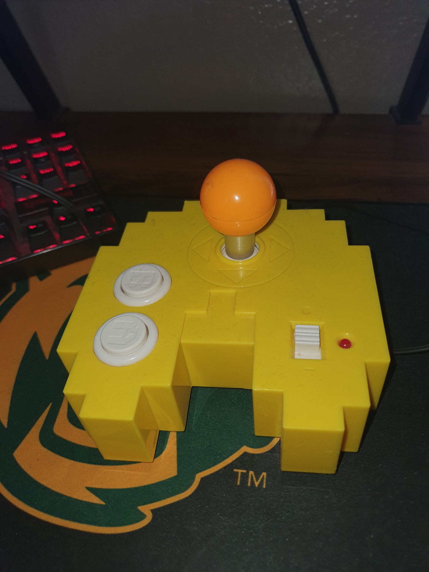 Bandai Namco Pac-Man 35th Anniversary 10-in-1 2012 Plug N' & Play TV Game System