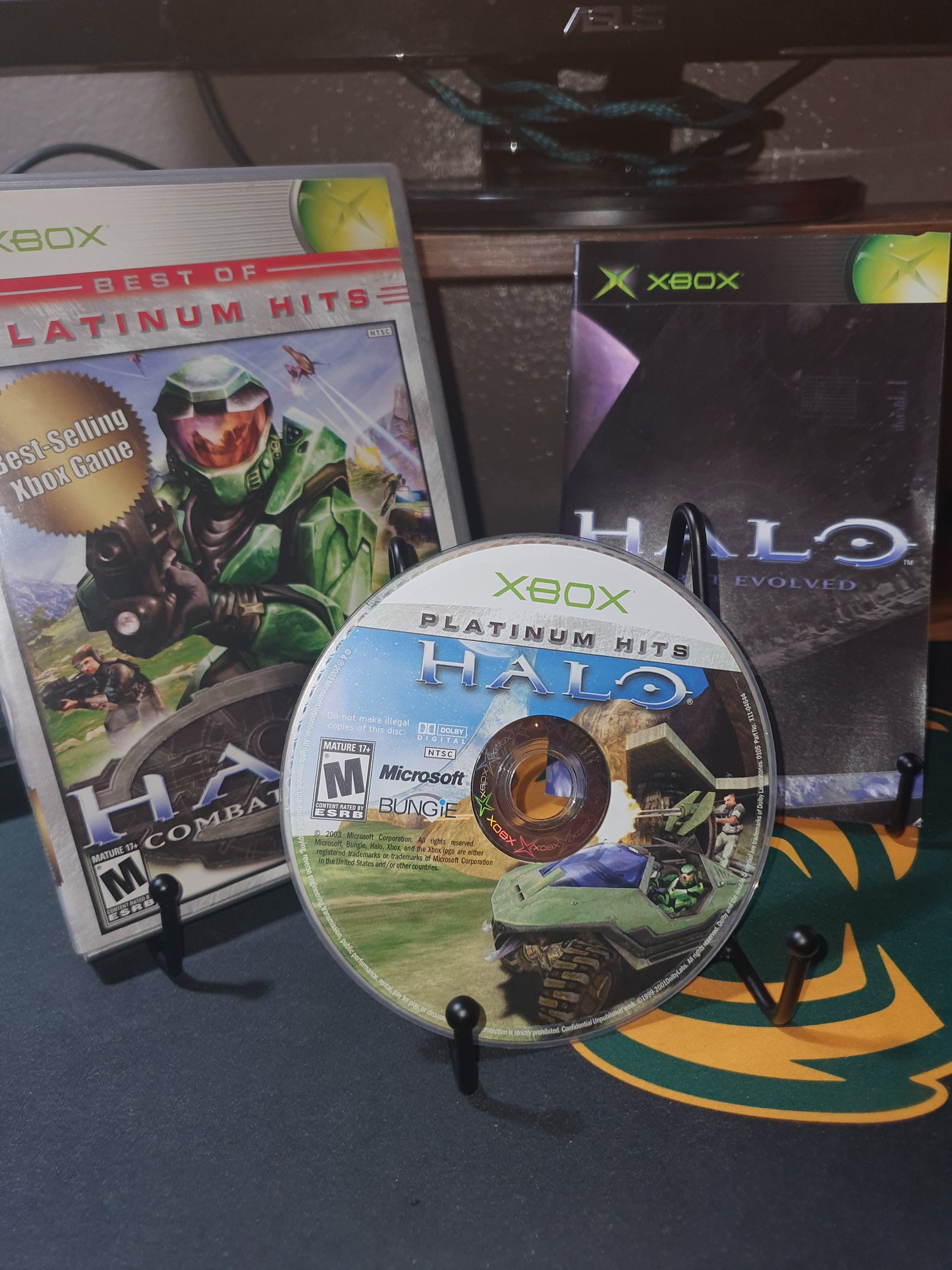 Halo Combat Evolved (Xbox, 2001) Complete CIB Game Disc Near Mint Platinum Hits