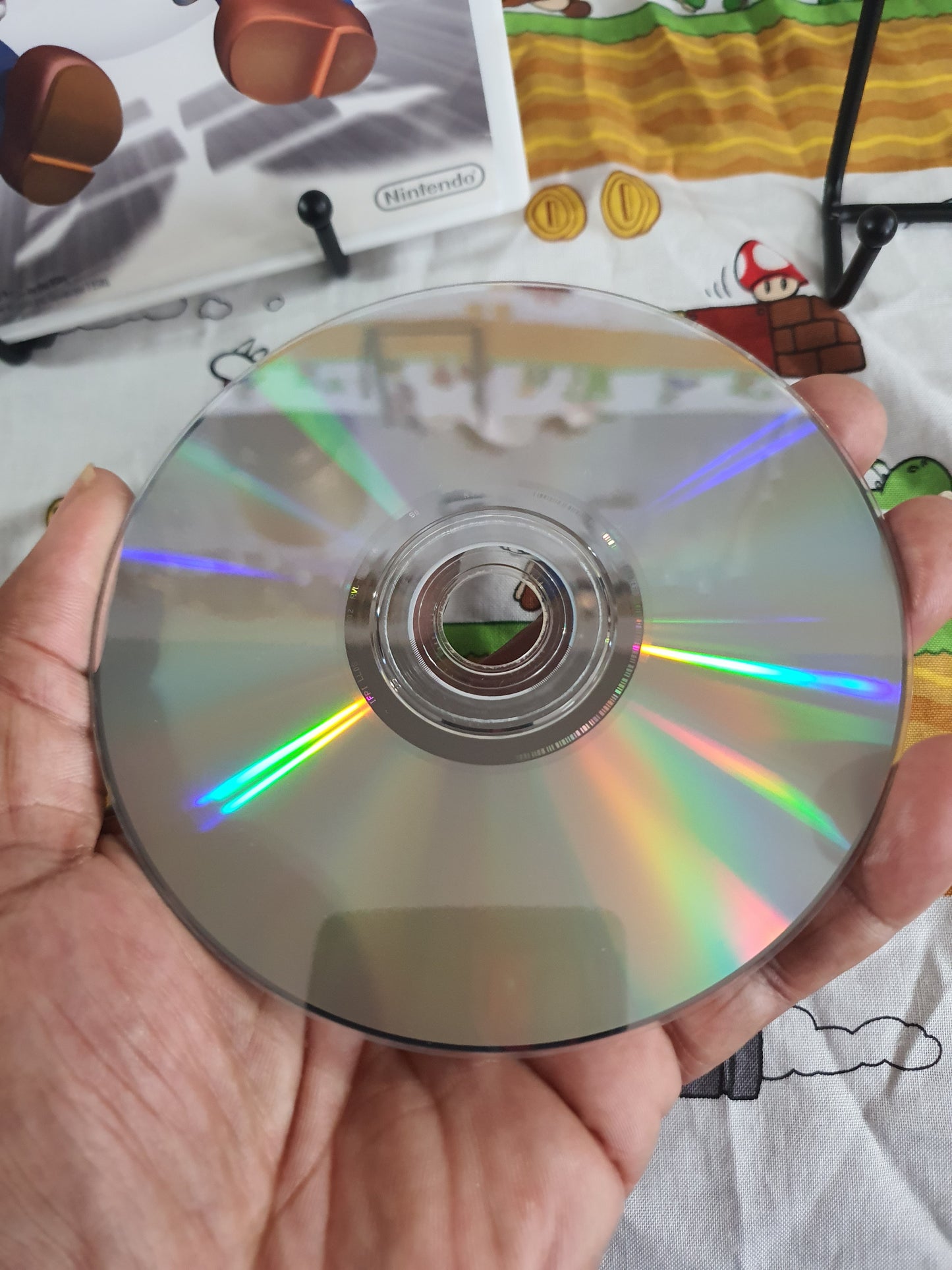 Mario Kart Bundled Wheel (Nintendo Wii, 2008) Game Disc Near Mint RVL-RMCE-USA
