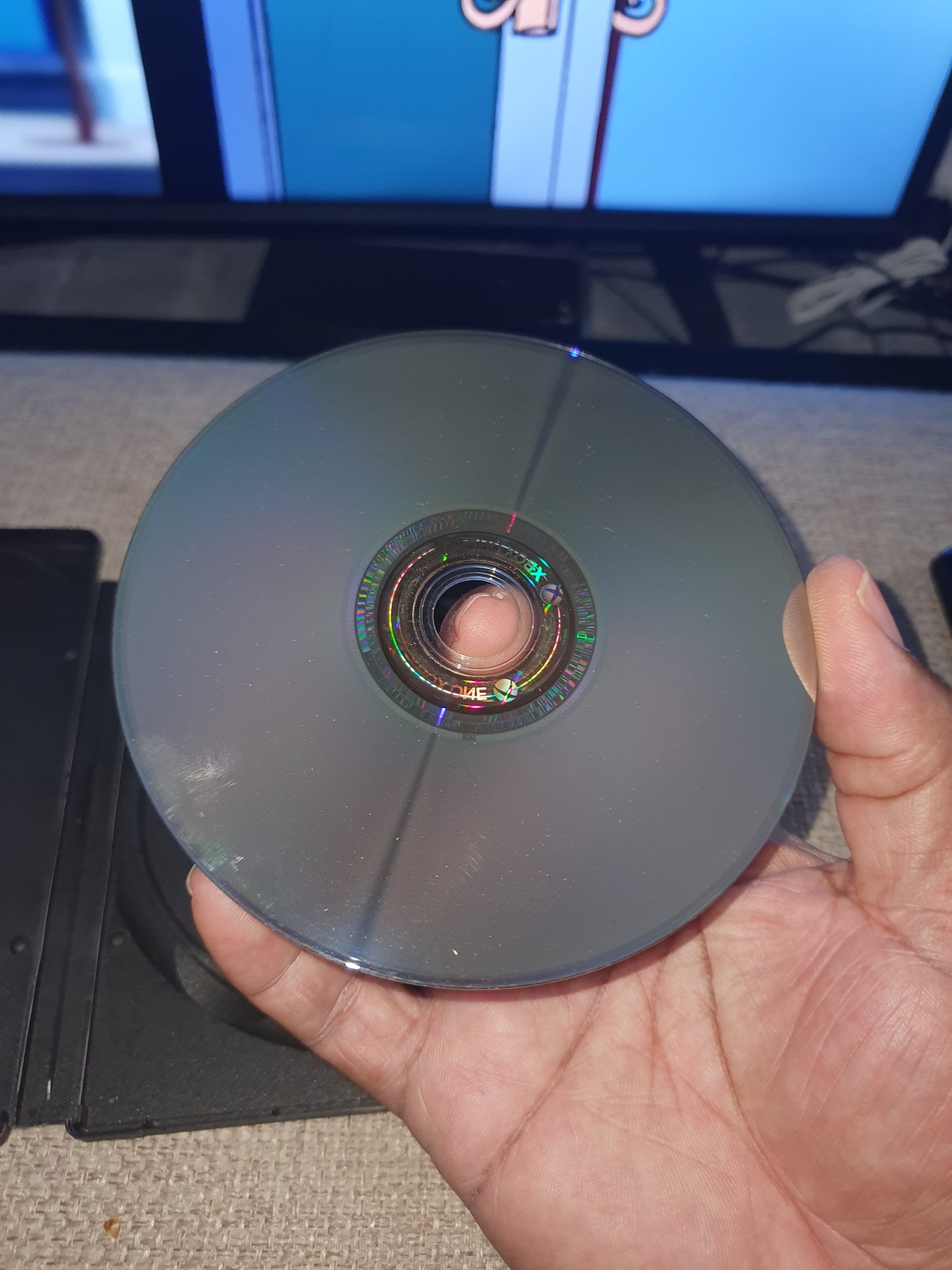 Gears of War Ultimate Edition (Microsoft Xbox One, 2015) Game Disc Near Mint