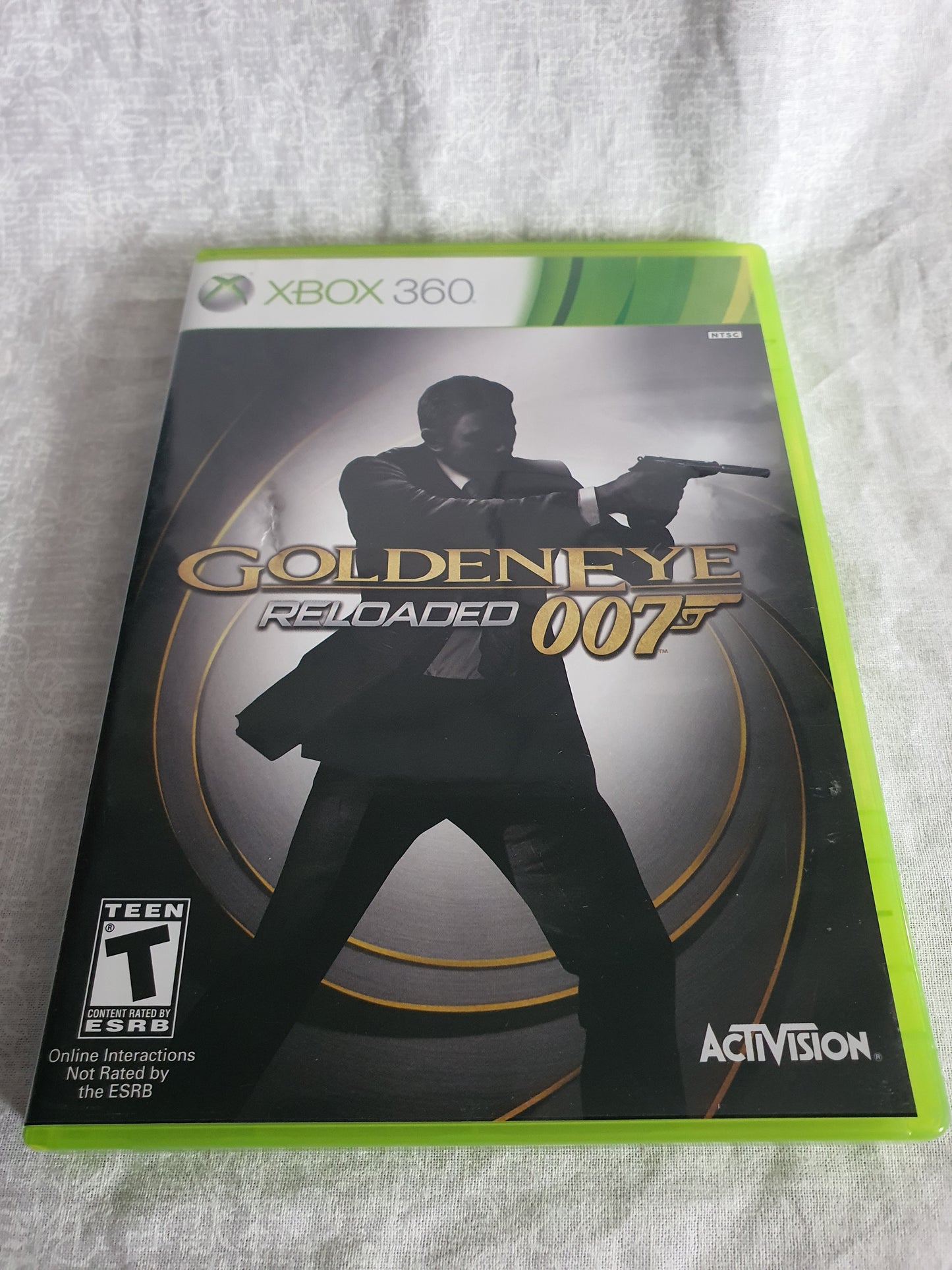 GoldenEye 007: Reloaded (Microsoft Xbox 360, 2011) Complete Videogame Near Mint