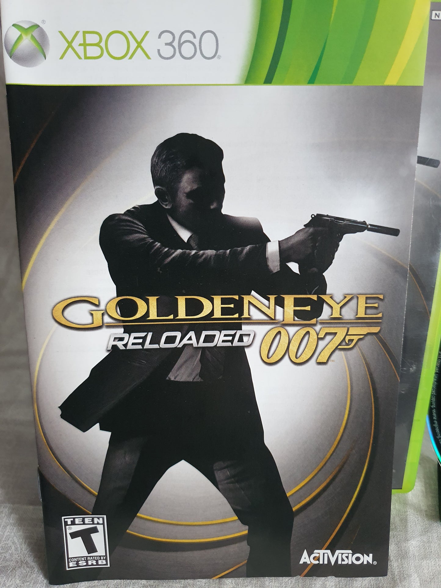 GoldenEye 007: Reloaded (Microsoft Xbox 360, 2011) Complete Videogame Near Mint