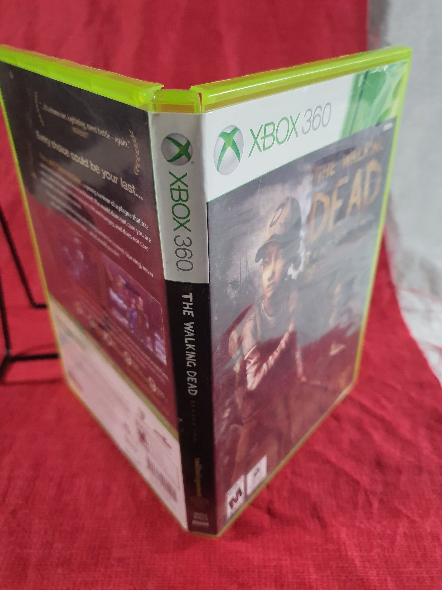 The Walking Dead: Season Two (Xbox 360, 2014) Complete Tested Working Free Ship
