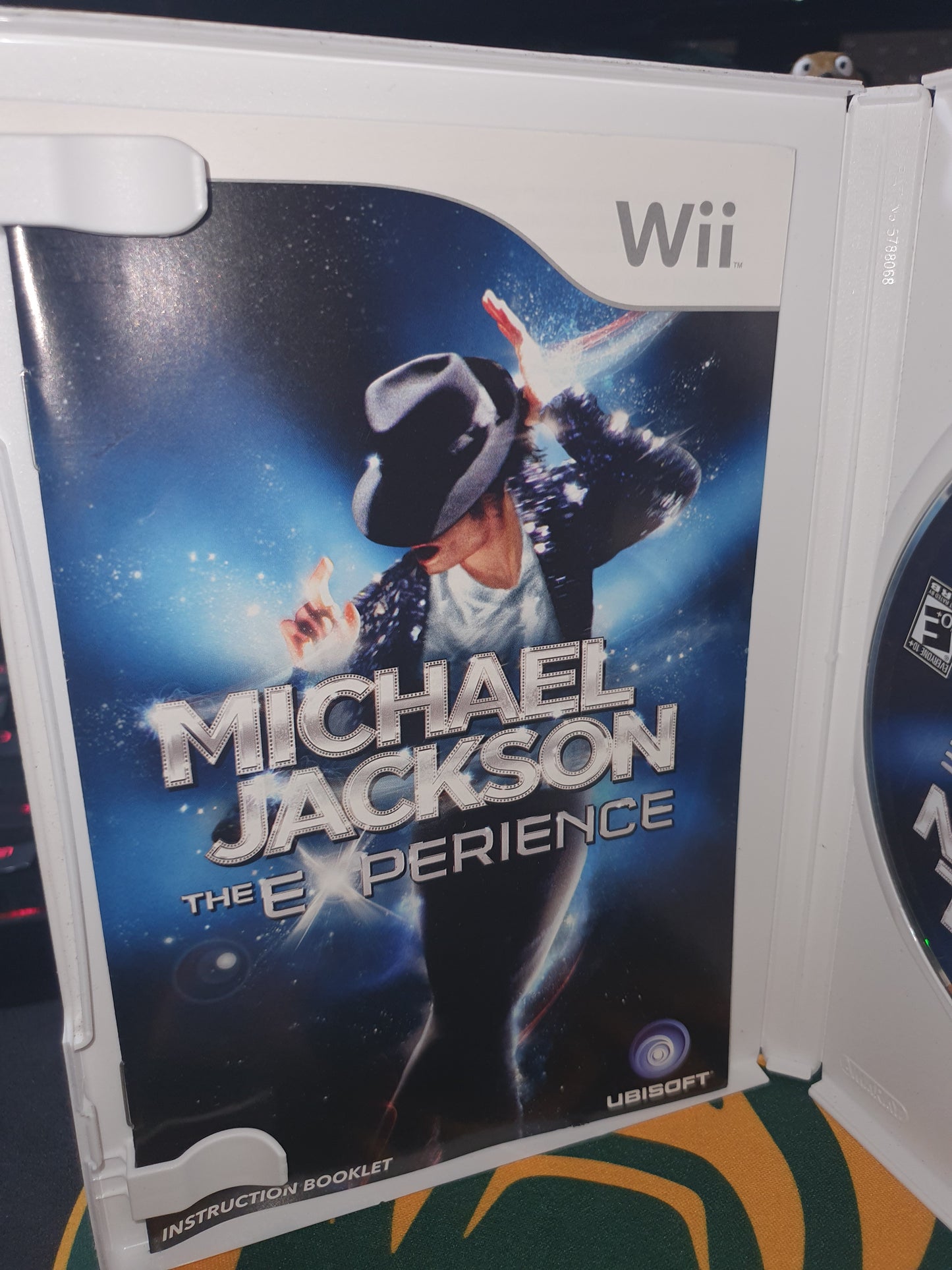 Michael Jackson: The Experience (Nintendo Wii, 2010) Complete Tested No Glove