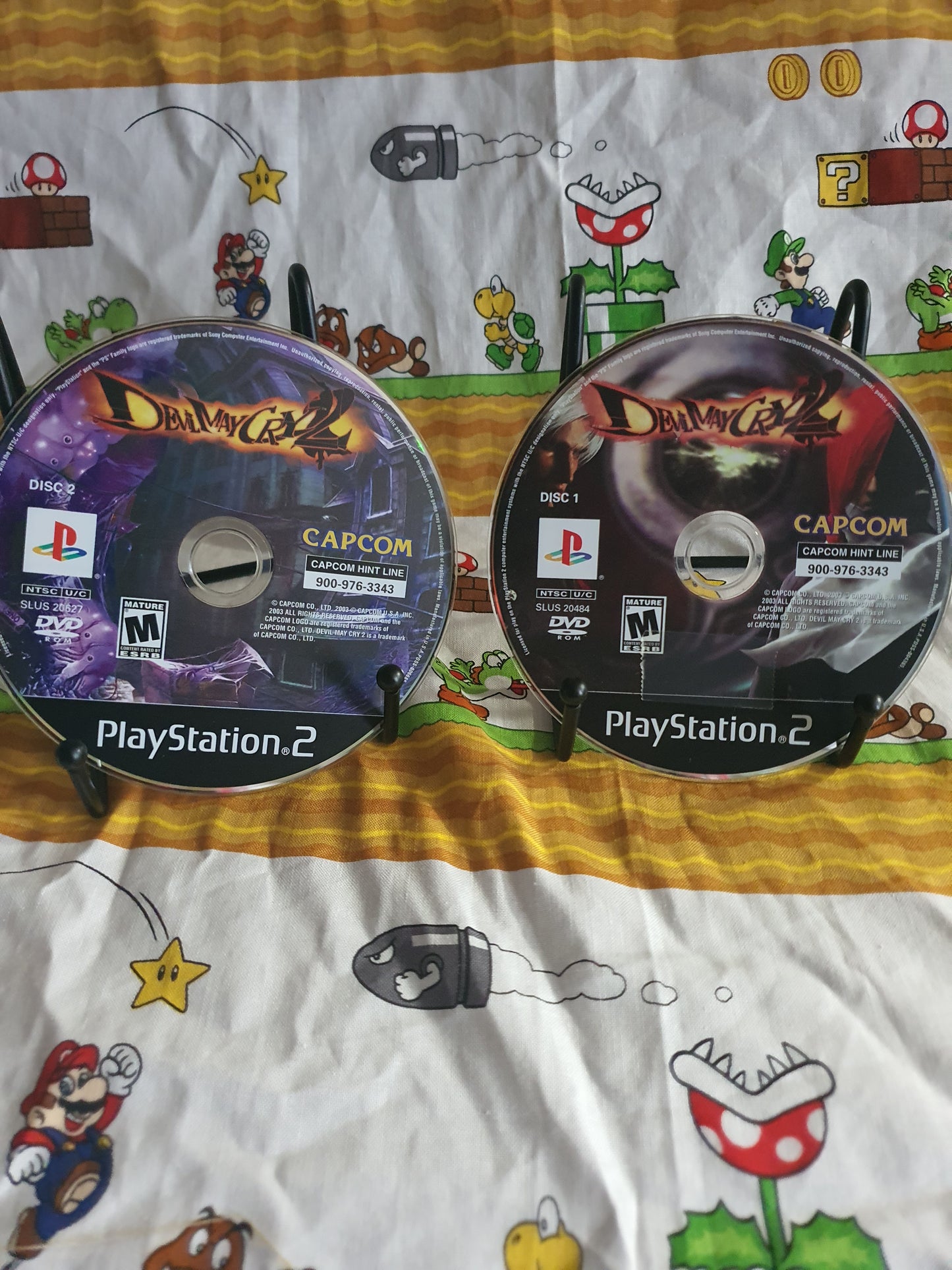 Devil May Cry 2 (Sony PlayStation 2, 2003) DMC Complete Discs Near Mint Clean