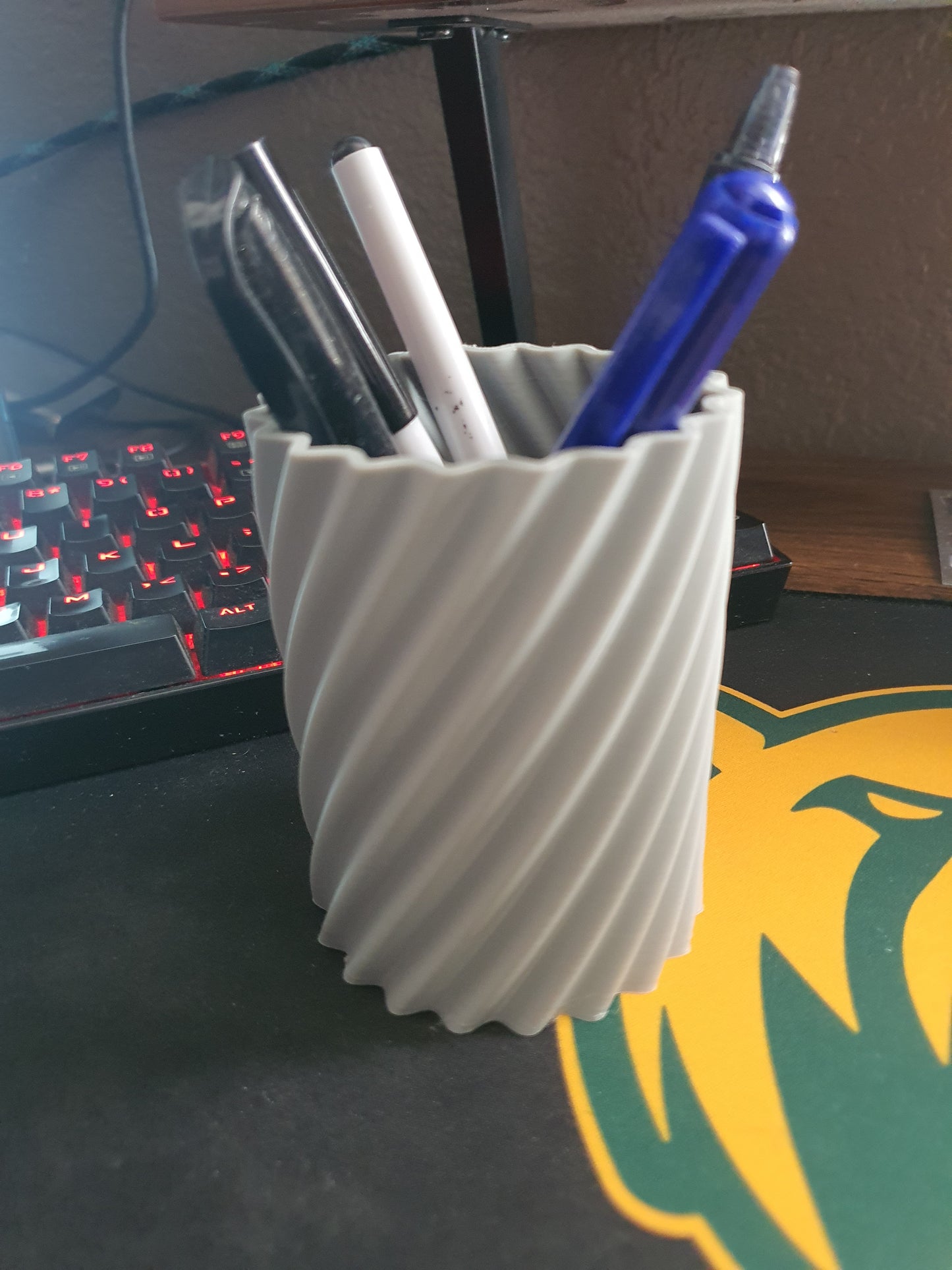 Customizable Spiral Textured Pen Pencil Makeup Brush Tool Holder Desk Table Gift