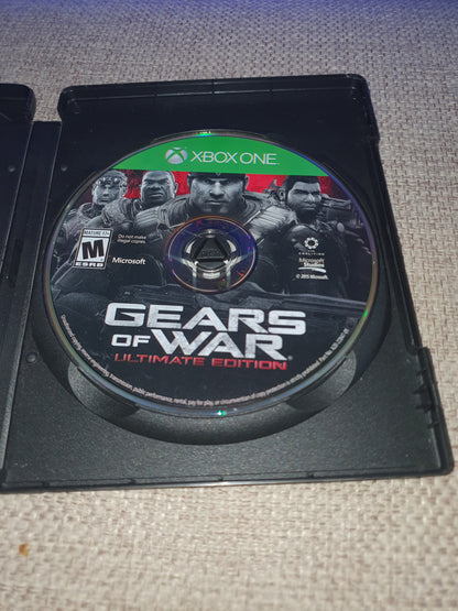 Gears of War Ultimate Edition (Microsoft Xbox One, 2015) Game Disc Near Mint