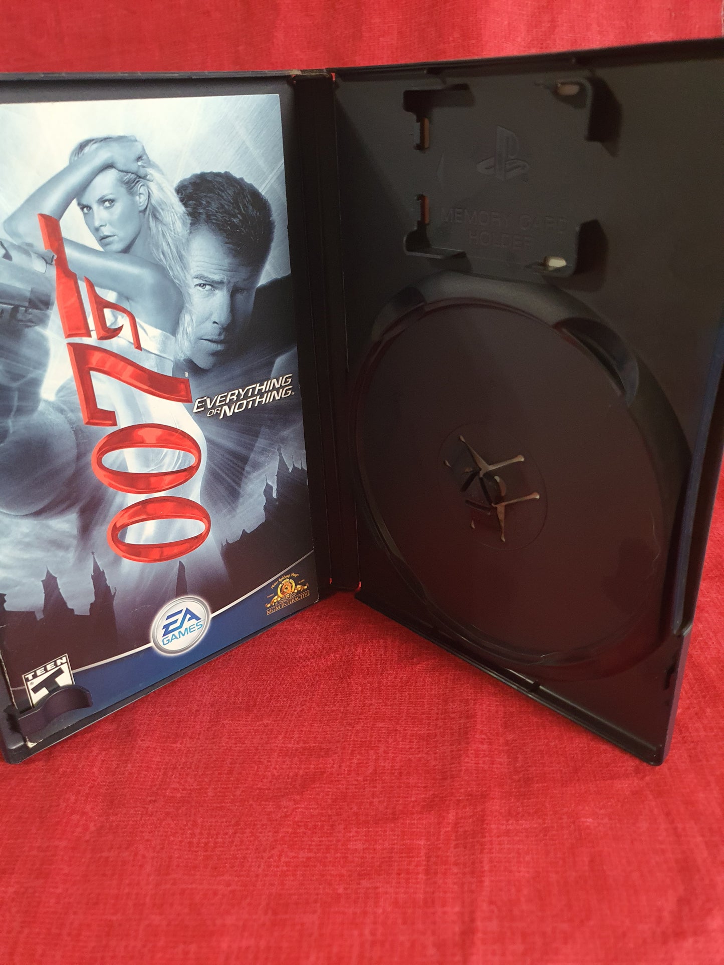 James Bond 007: Everything or Nothing (PlayStation 2, 2004) Near Mint Complete
