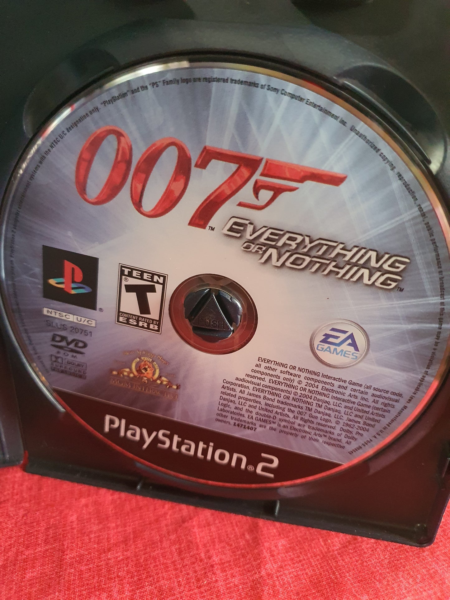 James Bond 007: Everything or Nothing (PlayStation 2, 2004) Near Mint Complete