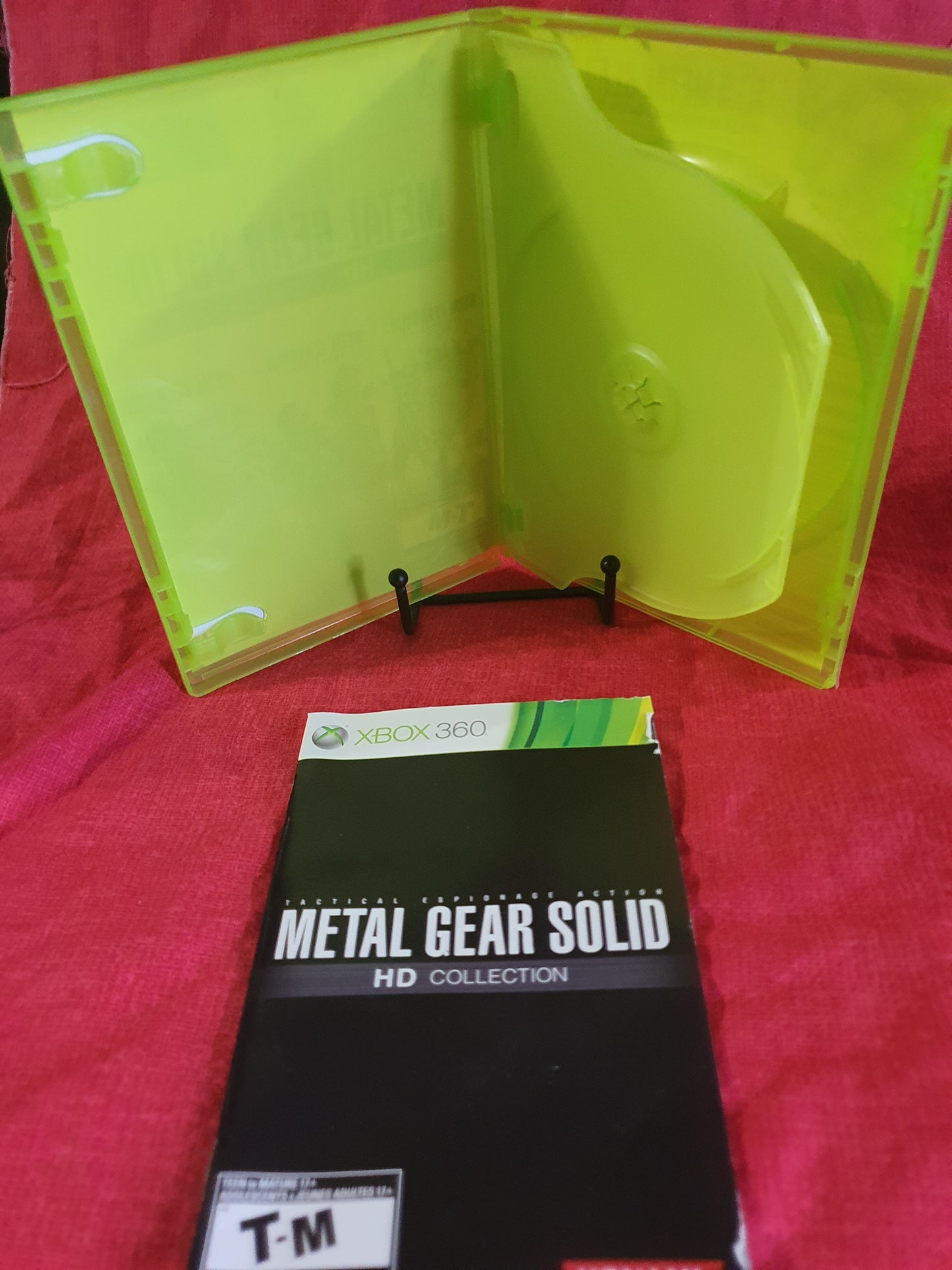 Metal Gear Solid HD Collection Case Manual Insert Near Mint NM NO GAME Xbox 360