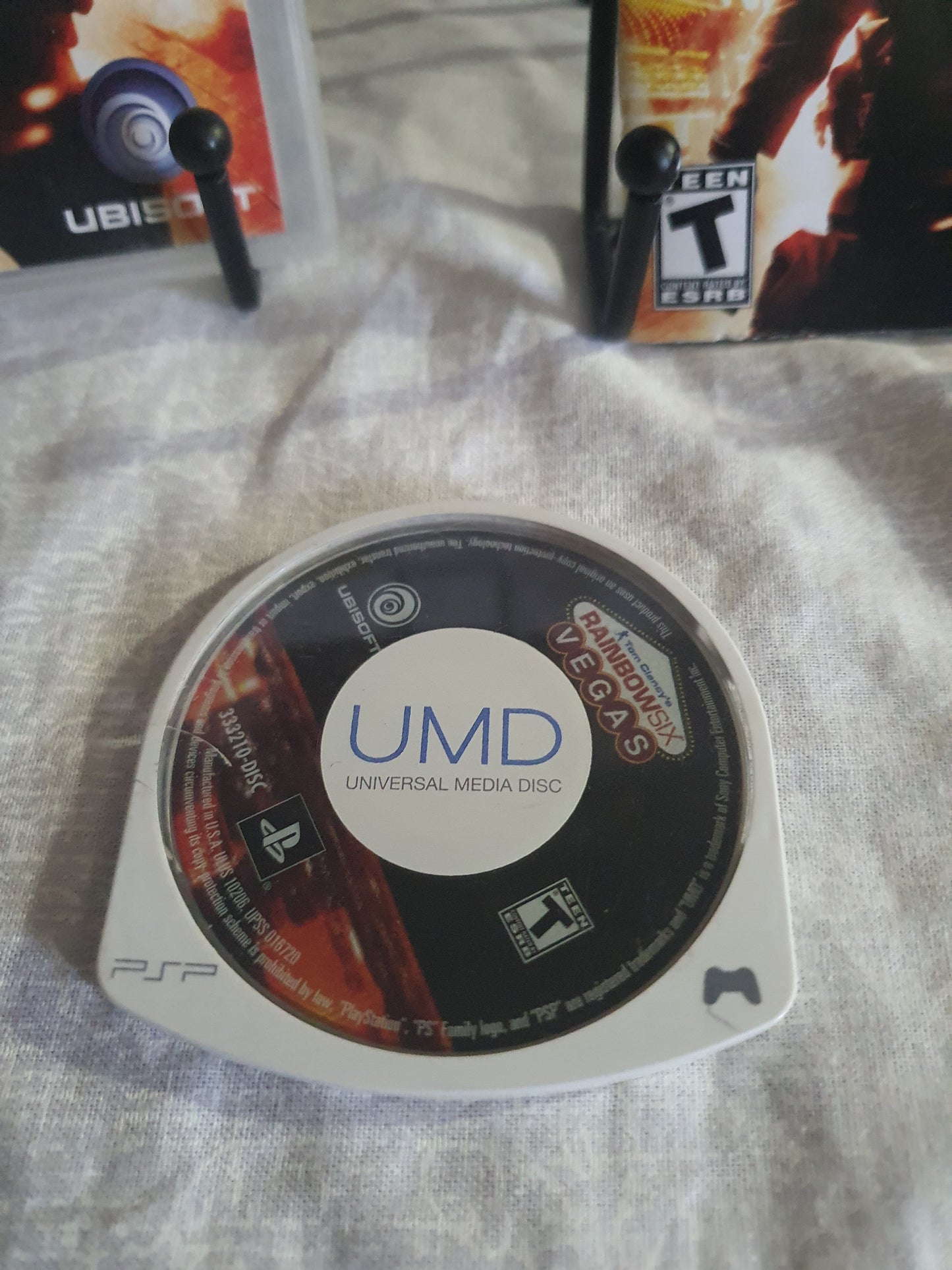 Tom Clancy's Rainbow Six: Vegas (Sony PSP, 2007) Complete CIB Tested