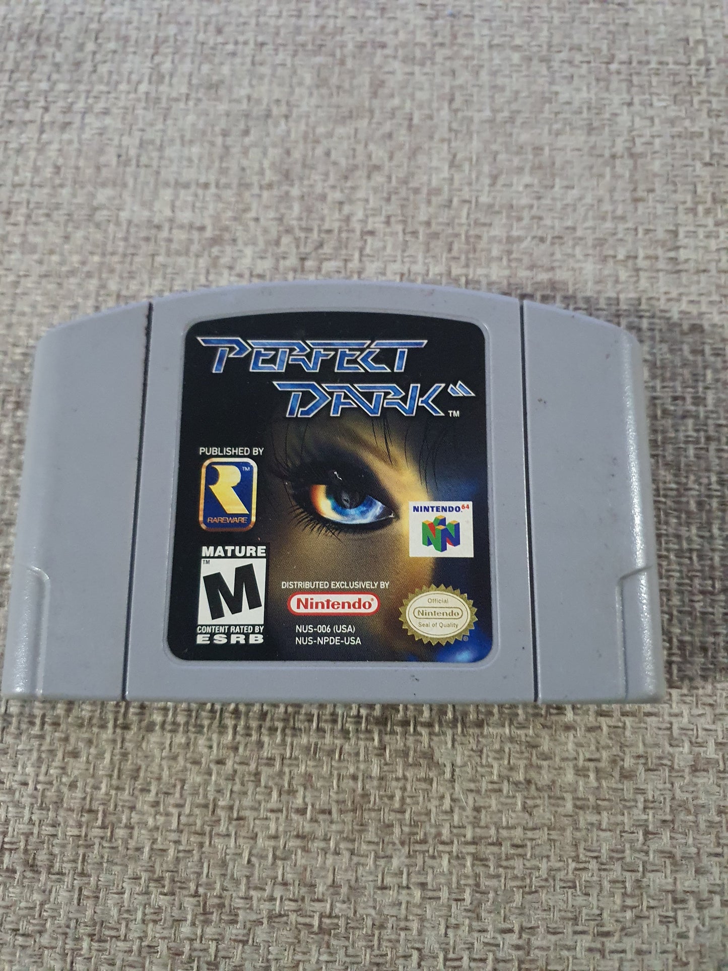 Perfect Dark (Nintendo 64, N64, 2000) Authentic Cartridge NUS-NPDE-USA NUS-006