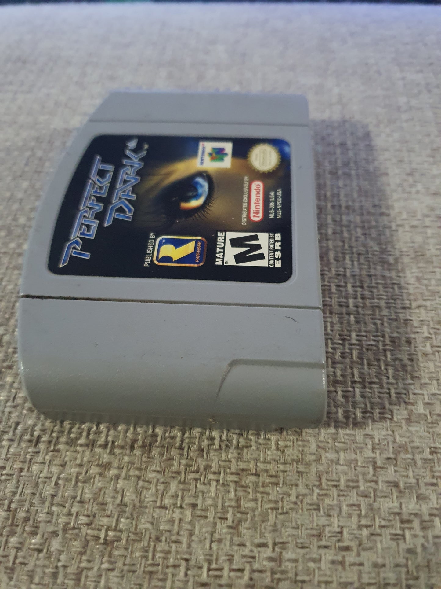 Perfect Dark (Nintendo 64, N64, 2000) Authentic Cartridge NUS-NPDE-USA NUS-006
