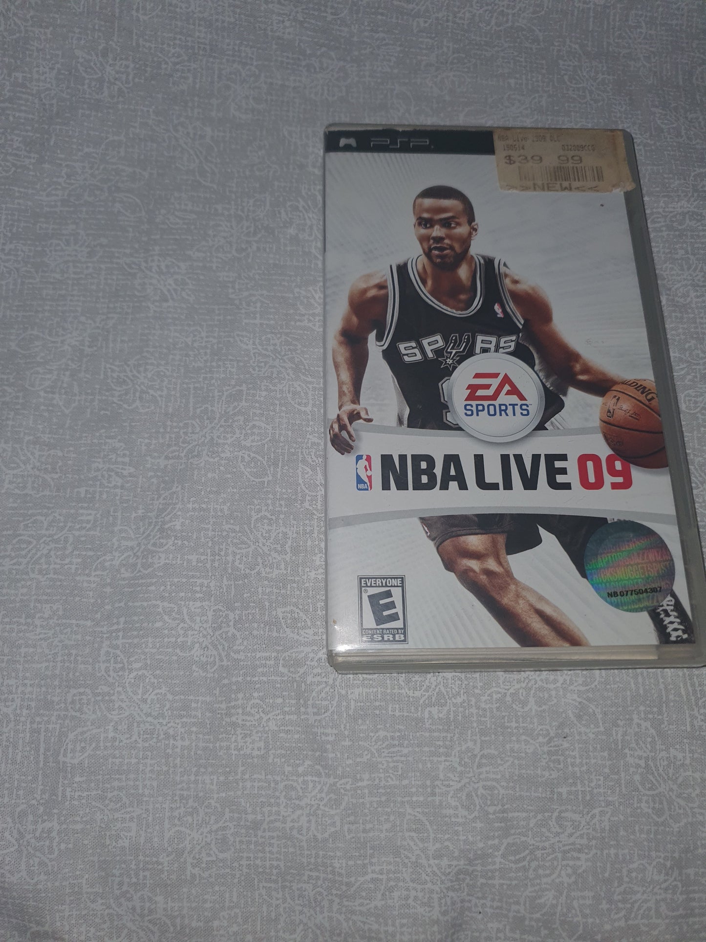 NBA Live 09 (Sony PSP, 2008) Playstation Portable CIB Complete Tony Parker VG