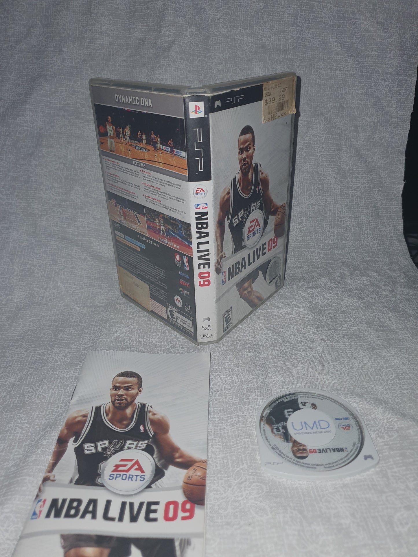 NBA Live 09 (Sony PSP, 2008) Playstation Portable CIB Complete Tony Parker VG