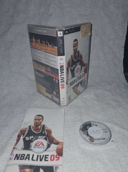 NBA Live 09 (Sony PSP, 2008) Playstation Portable CIB Complete Tony Parker VG