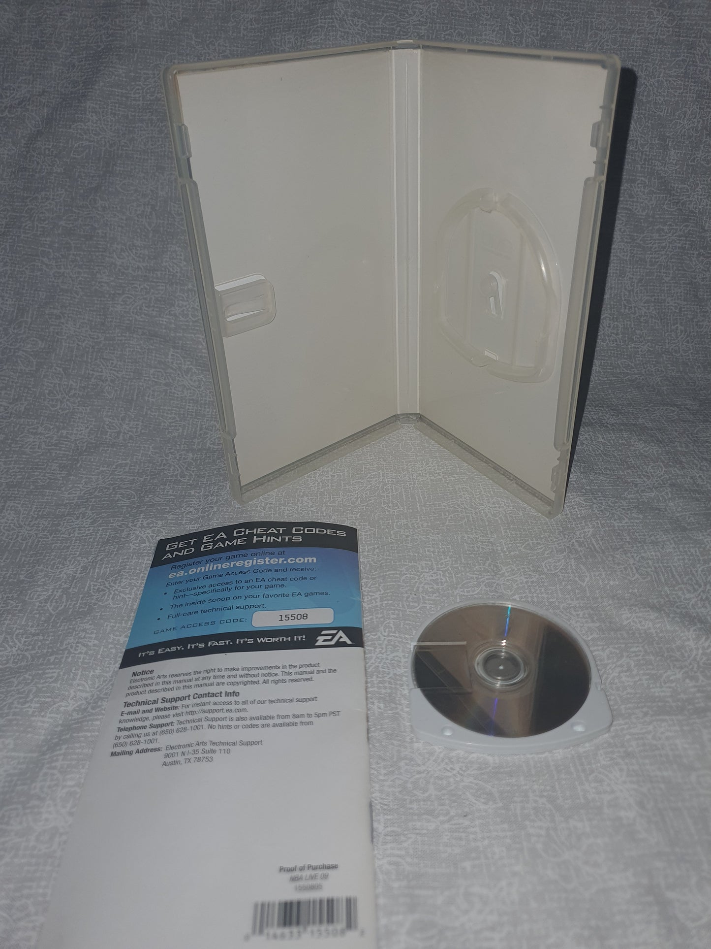 NBA Live 09 (Sony PSP, 2008) Playstation Portable CIB Complete Tony Parker VG