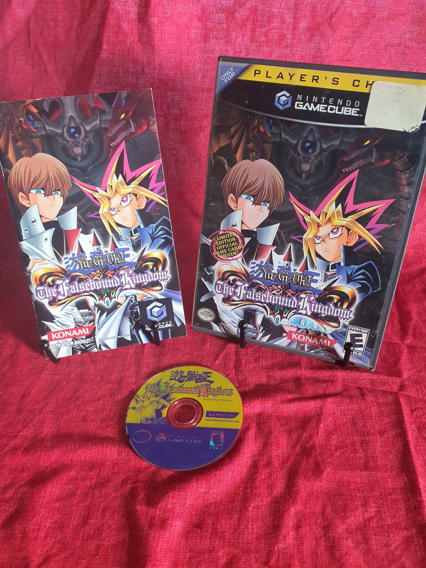 Yu-Gi-Oh The Falsebound Kingdom (Nintendo GameCube, 2003) CIB Complete Manual