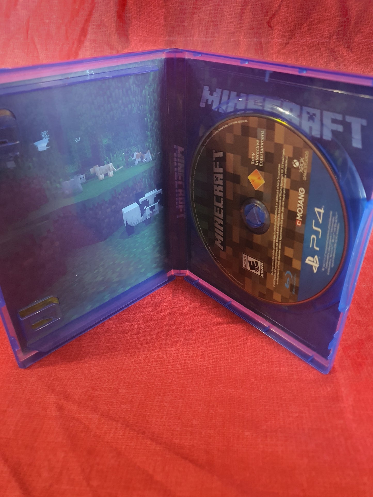 Minecraft Starter Collection (Sony PlayStation 4 PS4, 2019) Complete Near Mint