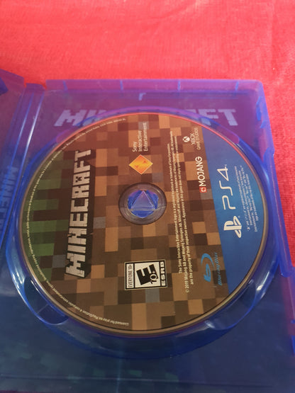 Minecraft Starter Collection (Sony PlayStation 4 PS4, 2019) Complete Near Mint