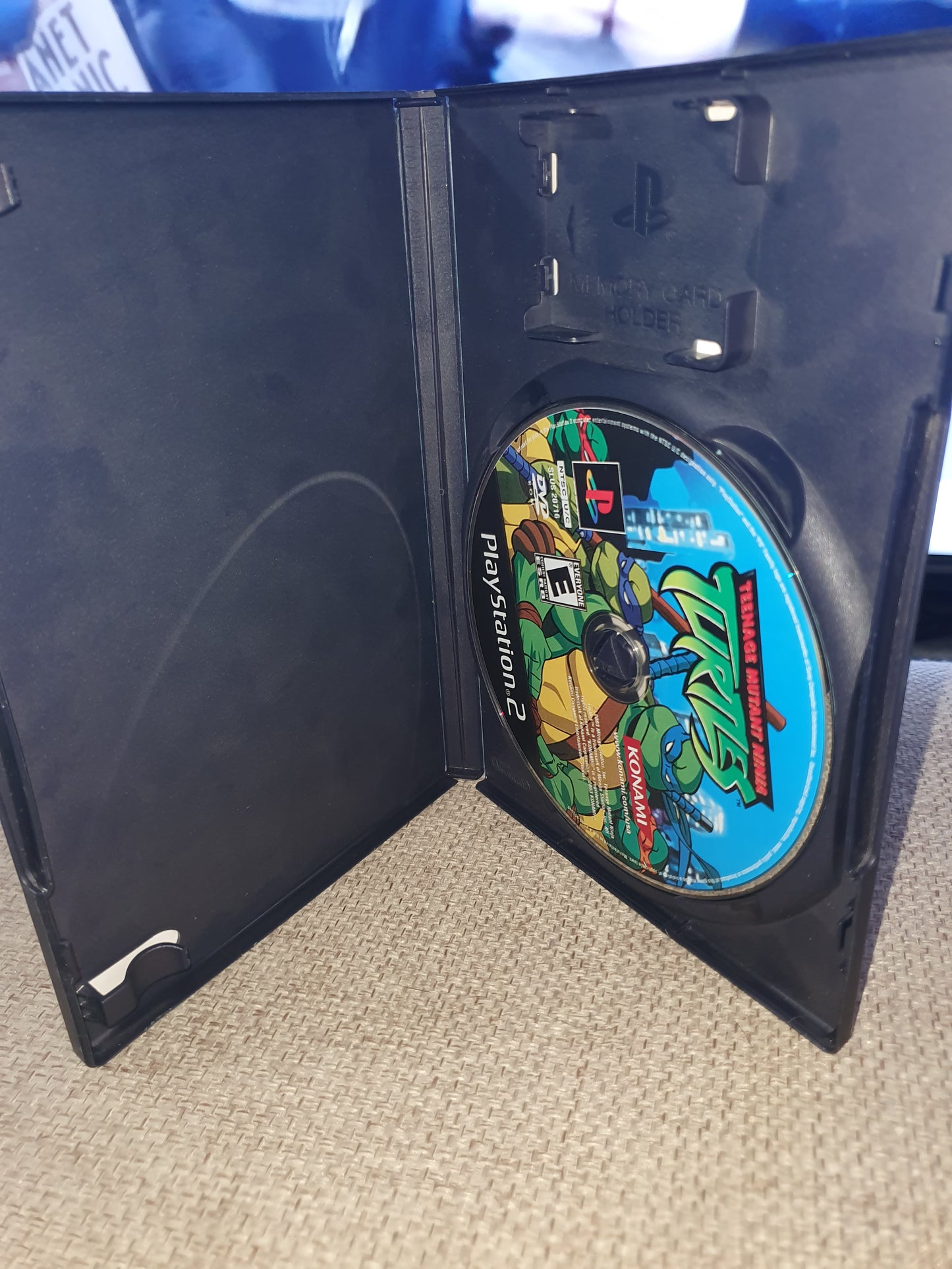 Teenage Mutant Ninja Turtles (Sony PlayStation 2, 2003) Konami Disc Near Mint