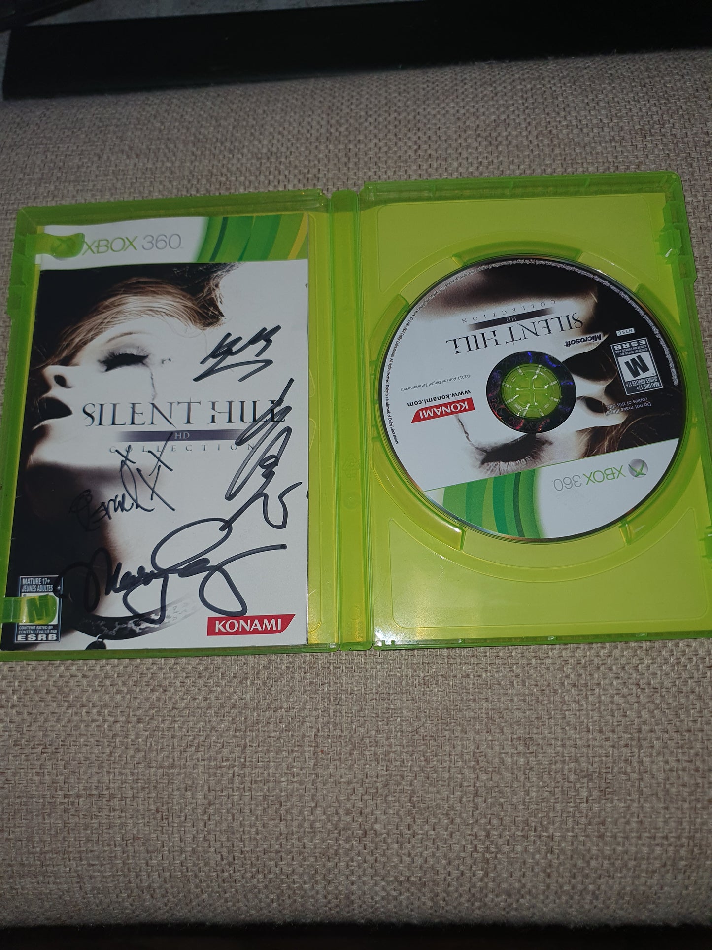 Silent Hill HD Collection Xbox 360 One Series X Game Manual Complete CIB 30133