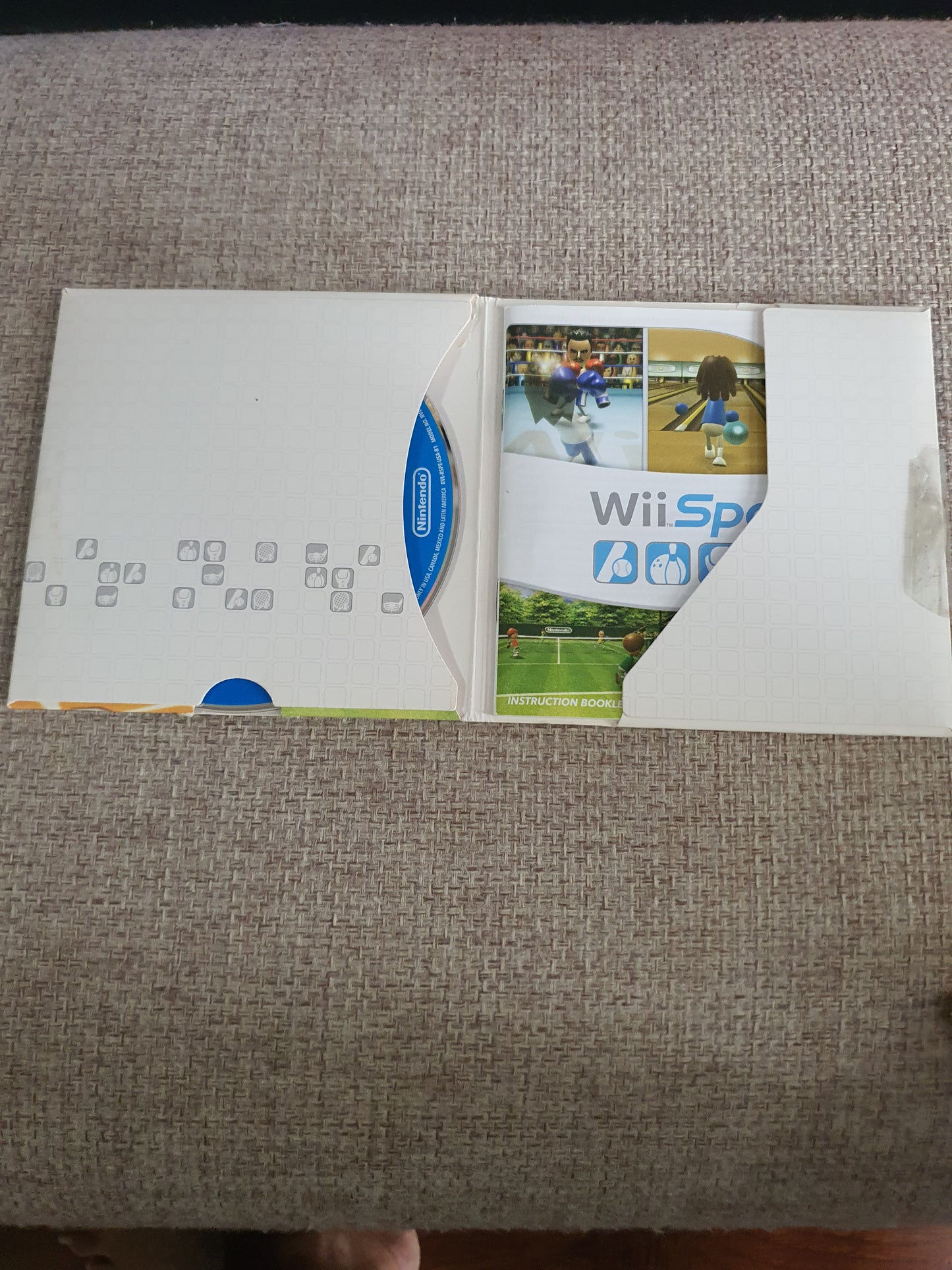 Wii Sports (Nintendo Wii, 2006) Complete Manual CIB Good Tested RVL-RSPE-USA-B1