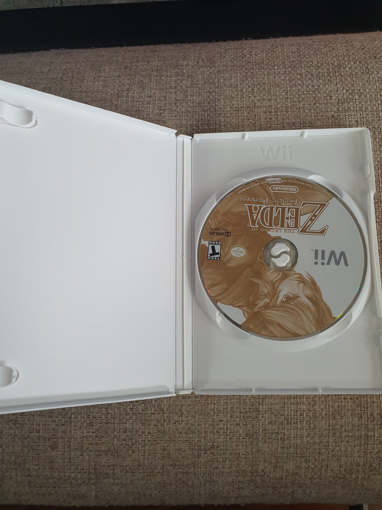 The Legend of Zelda: Twilight Princess (Nintendo Wii, 2006) RVL-RZDE-USA-B0