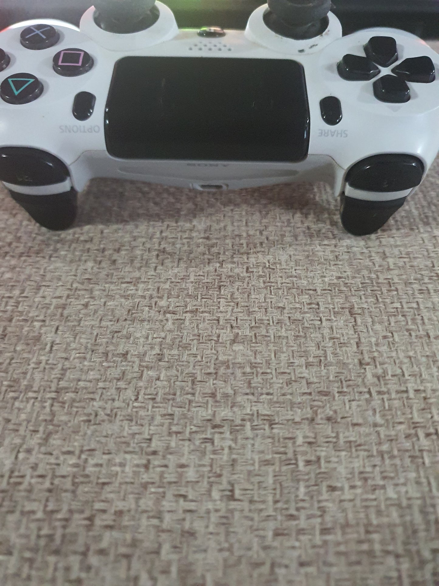 Sony PlayStation 4 PS4 Dualshock 4 Controller White CUH-ZCT2U