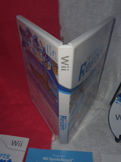 Wii Sports Resort (Nintendo Wii, 2009) Complete Clean Very Good RVL-P-RZTE-USZ