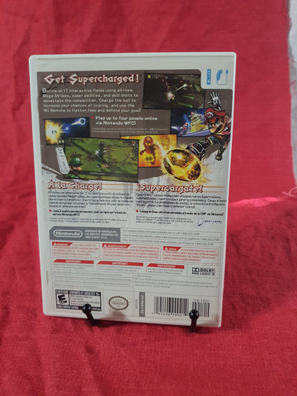 Mario Strikers Charged (Nintendo Wii, 2007) Complete CIB RVL-R4QE-USA Inserts