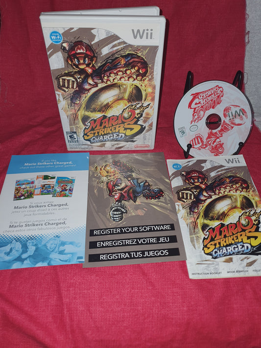 Mario Strikers Charged (Nintendo Wii, 2007) Complete CIB RVL-R4QE-USA Inserts