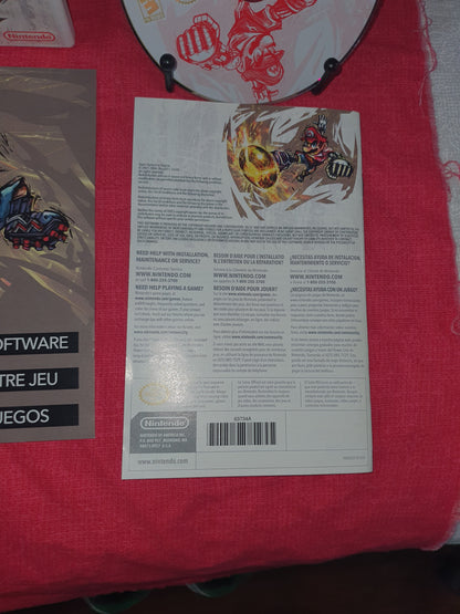 Mario Strikers Charged (Nintendo Wii, 2007) Complete CIB RVL-R4QE-USA Inserts