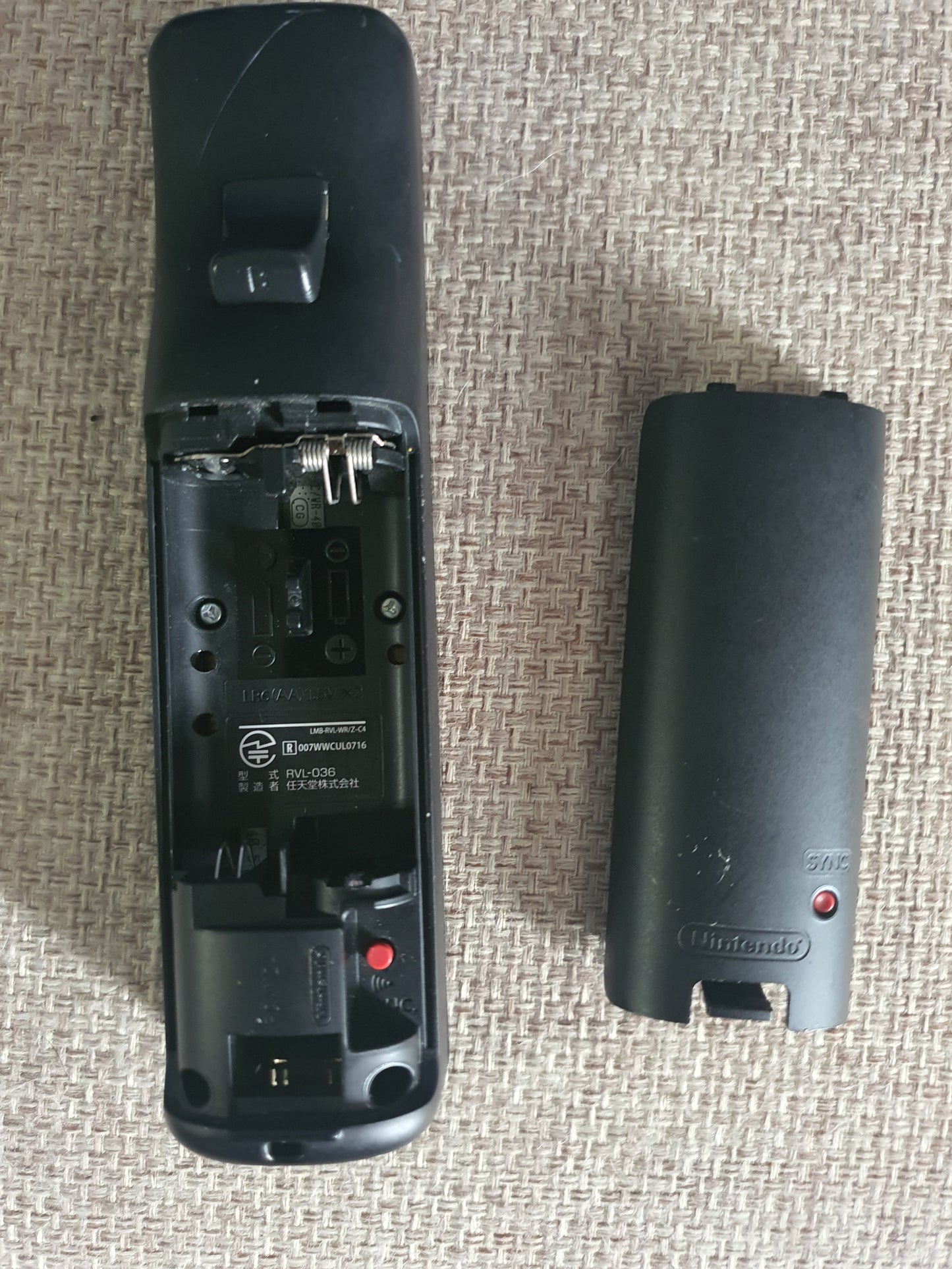 Official Wii Remote Nintendo Motion Plus Inside U OEM Controller Black RVL-036