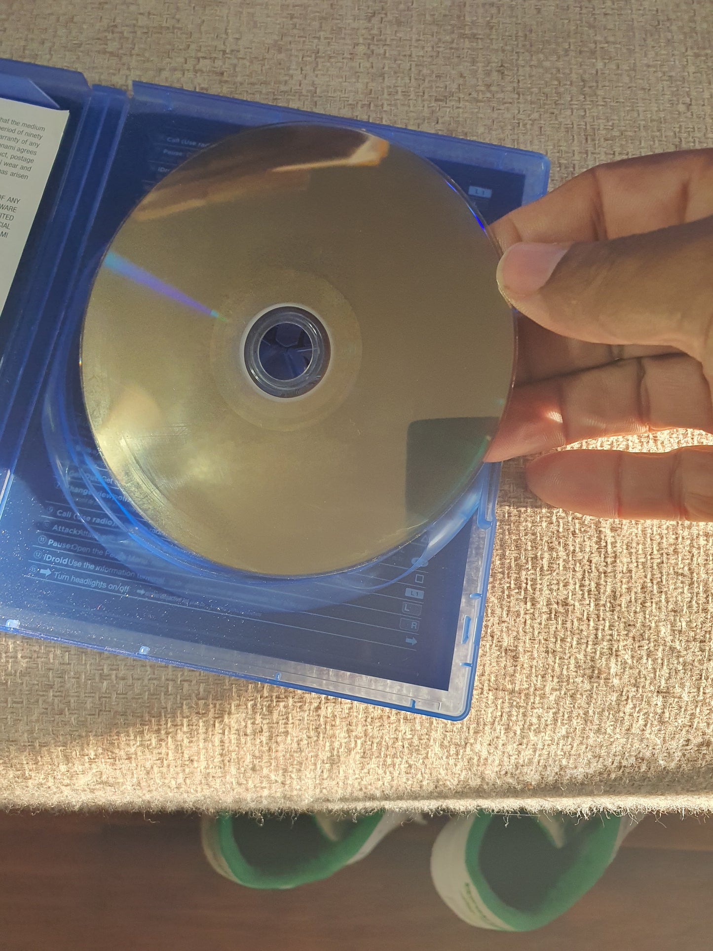 Metal Gear Solid V: The Phantom Pain (Sony PlayStation 4, 2015) Disc Very Good
