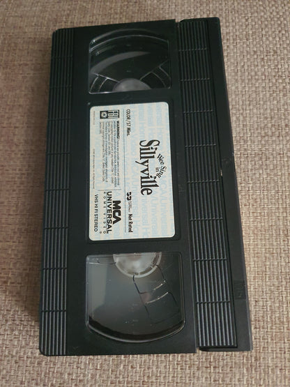 Wee Sing in Sillyville VHS Video Tape Silly Song Dance 1989 Beall Nipp V1