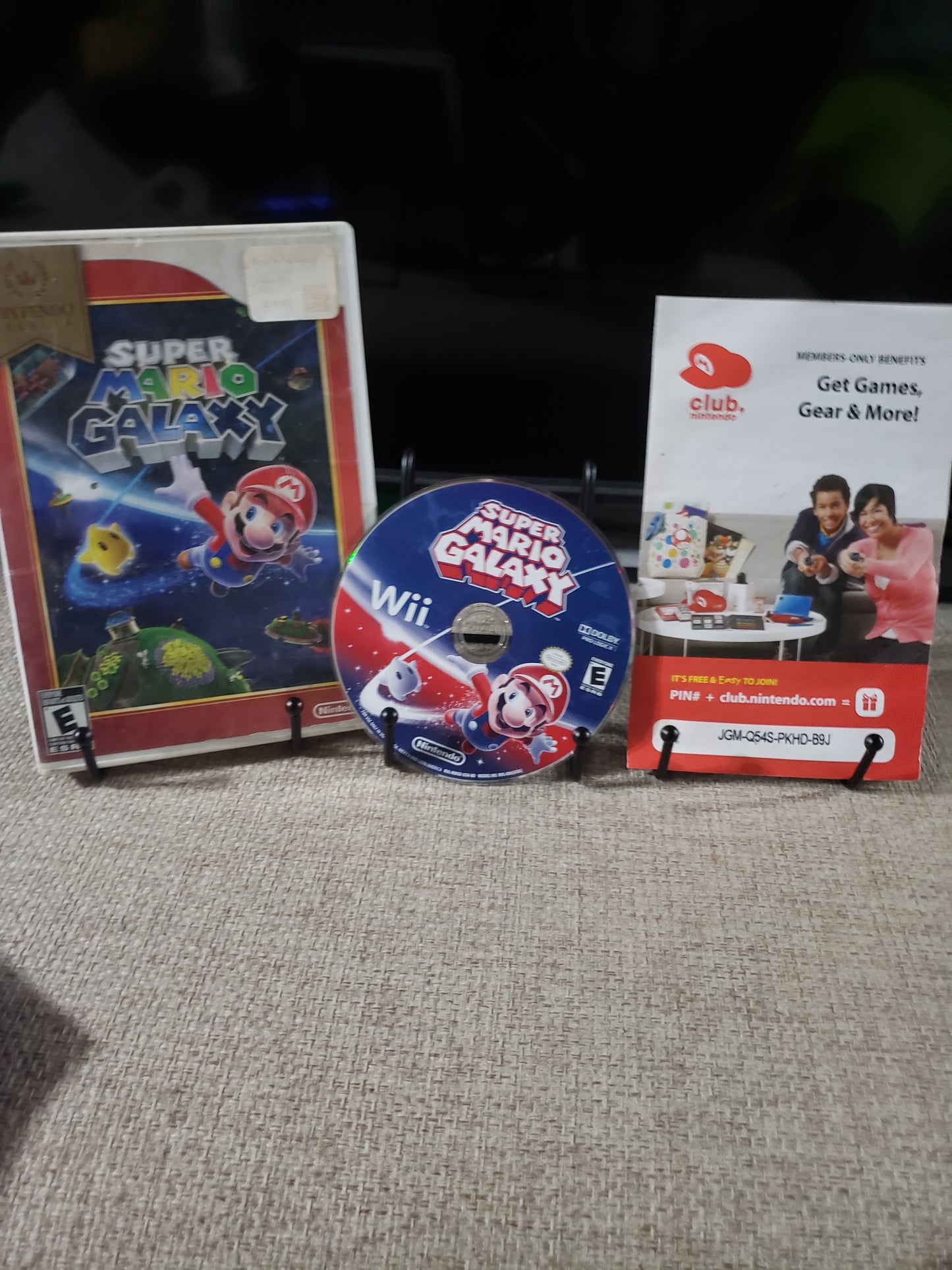 Super Mario Galaxy Game (Nintendo Wii, 2007) With Inserts Disc Good Tested
